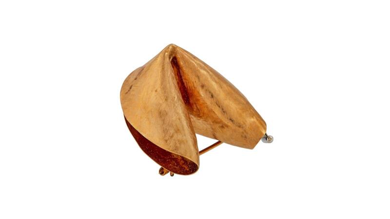 3-20220930_White Ruser fortune cookie.jpg
